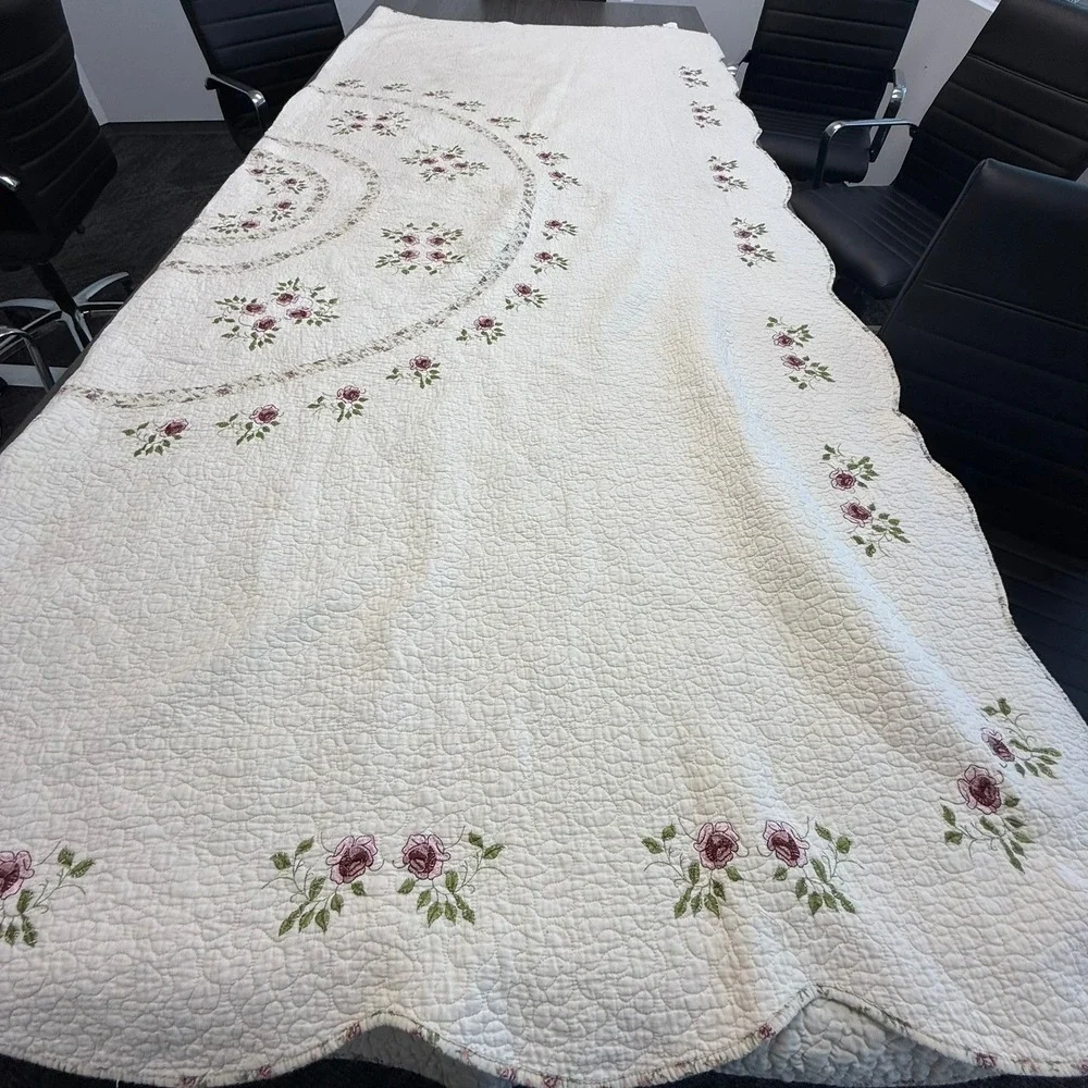 Vintage Style Floral Embroidered Quilted Bedspread Cream Pink Rose Scalloped